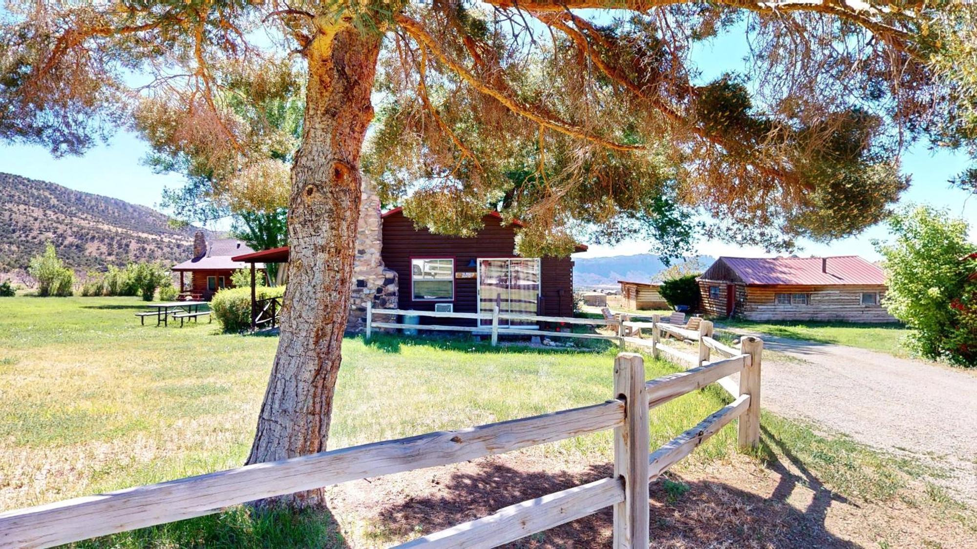 Pack Creek ~ Farm House Моаб Экстерьер фото